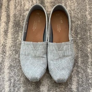 Toms shoes